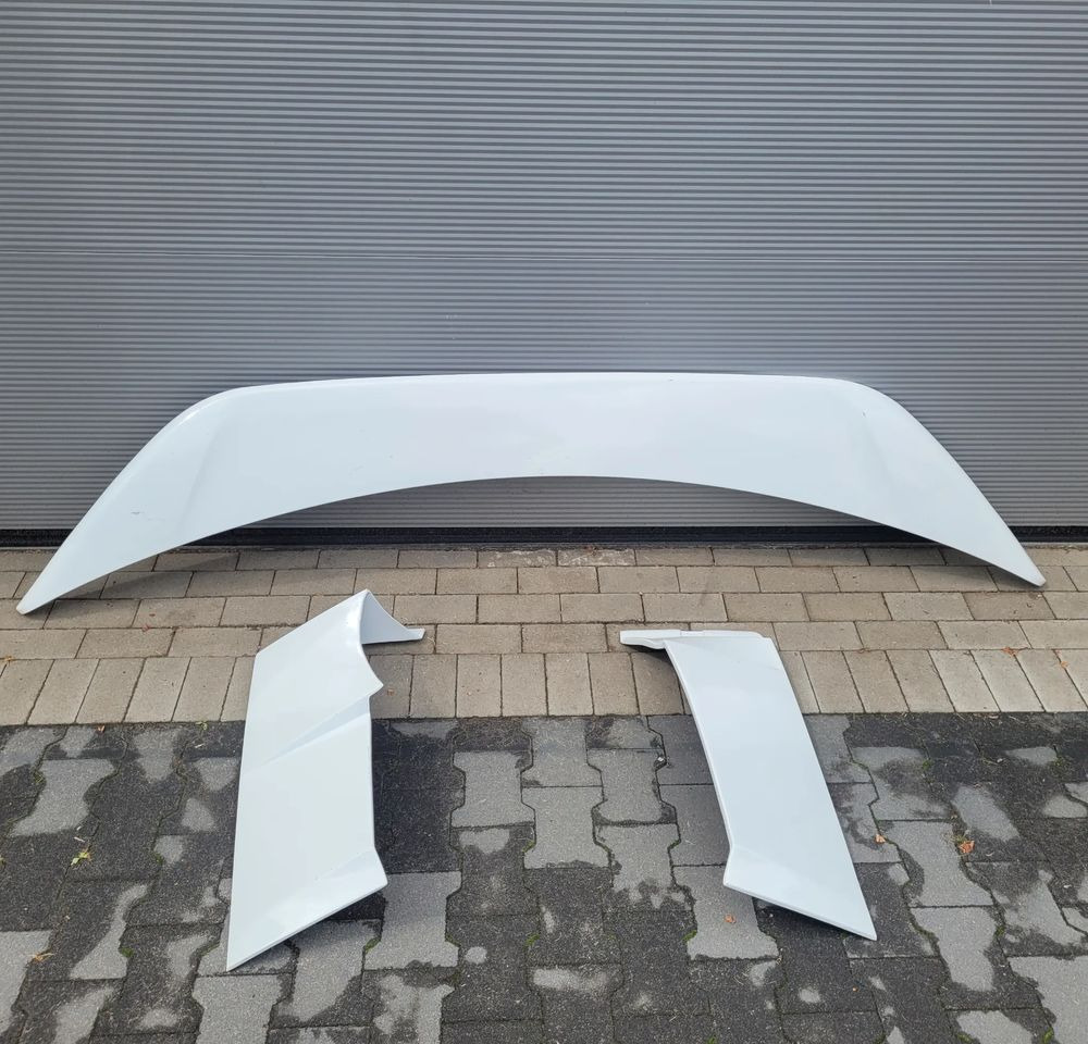 SPOJLERY ZAKABINOWE MERCEDES ACTROS MP4 KABINA GIGA .CHWALIM116 - Aerodynamics/ Spoiler for Truck: picture 1 SPOJLERY ZAKABINOWE MERCEDES ACTROS MP4 KABINA GIGA .CHWALIM116 - Aerodynamics/ Spoiler for Truck: picture 1