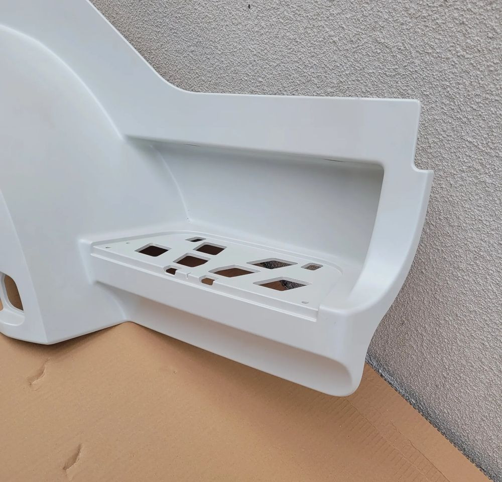 STOPNICA RH NOWY ORYGINAŁ MERCEDES ACTROS AXOR A9616667302 CHWALIM116 - Footstep for Truck: picture 2 STOPNICA RH NOWY ORYGINAŁ MERCEDES ACTROS AXOR A9616667302 CHWALIM116 - Footstep for Truck: picture 2