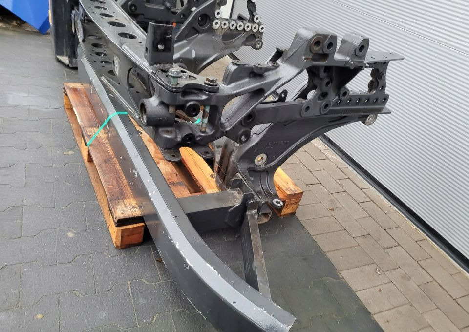 STREFA ZGNIOTU MERCEDES ACTROS MP4 STANDARD - Bumper for Truck: picture 2 STREFA ZGNIOTU MERCEDES ACTROS MP4 STANDARD - Bumper for Truck: picture 2