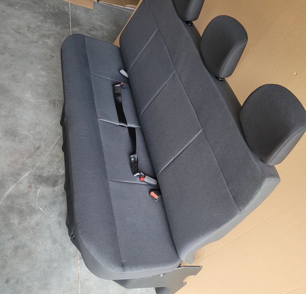 ŁAWKA FOTELE DOKA RENAULT MASTER MOVANO NOWE ORYGINAŁ CHWALIM116 - Spare parts for Truck: picture 3 ŁAWKA FOTELE DOKA RENAULT MASTER MOVANO NOWE ORYGINAŁ CHWALIM116 - Spare parts for Truck: picture 3