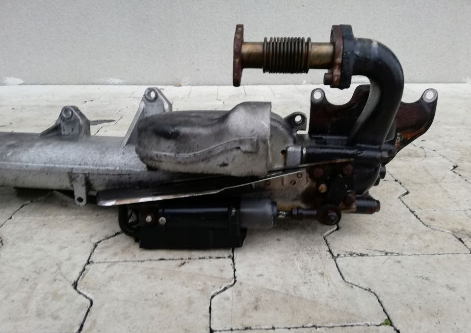 TGX TGS TGA E4 RECYRKULATOR SPALIN EGR 440km - EGR cooler for Truck: picture 3 TGX TGS TGA E4 RECYRKULATOR SPALIN EGR 440km - EGR cooler for Truck: picture 3