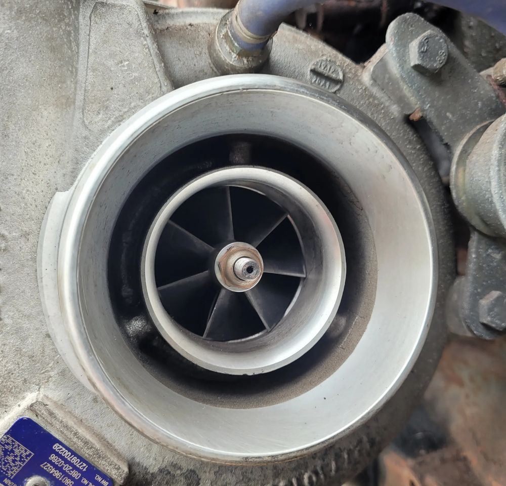 TURBINA HAMULEC GÓRSKI IVECO EUROCARGO E6 5801964527,5802237817 CHWALIM116 - Engine and parts for Truck: picture 2 TURBINA HAMULEC GÓRSKI IVECO EUROCARGO E6 5801964527,5802237817 CHWALIM116 - Engine and parts for Truck: picture 2