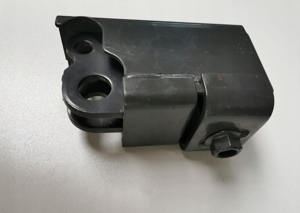 WSPORNIK BELKI VOLVO FH4 84157282 ORYGINAŁ - Bumper for Truck: picture 1 WSPORNIK BELKI VOLVO FH4 84157282 ORYGINAŁ - Bumper for Truck: picture 1