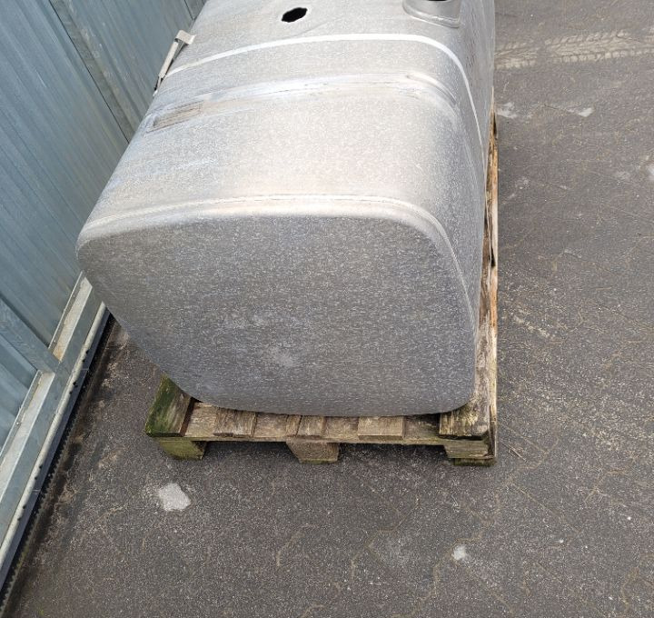 ZBIORNIK PALIWA DAF XF CF 430L 1681824 Euro6 - Fuel tank for Truck: picture 3 ZBIORNIK PALIWA DAF XF CF 430L 1681824 Euro6 - Fuel tank for Truck: picture 3