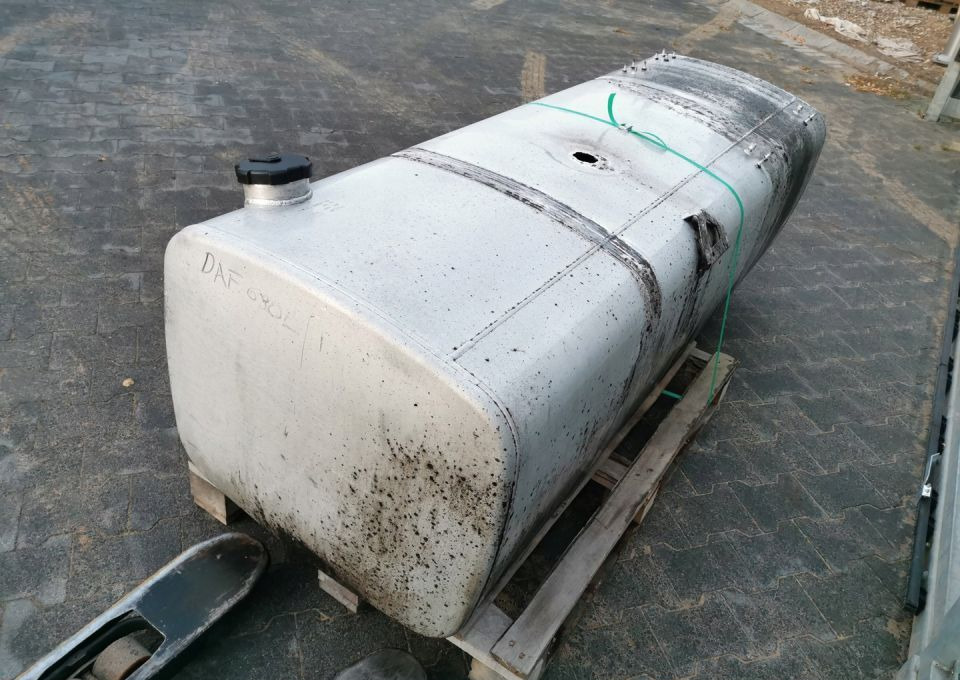ZBIORNIK PALIWA DAF XF CF E6 690L 1945569 - Fuel tank for Truck: picture 2 ZBIORNIK PALIWA DAF XF CF E6 690L 1945569 - Fuel tank for Truck: picture 2