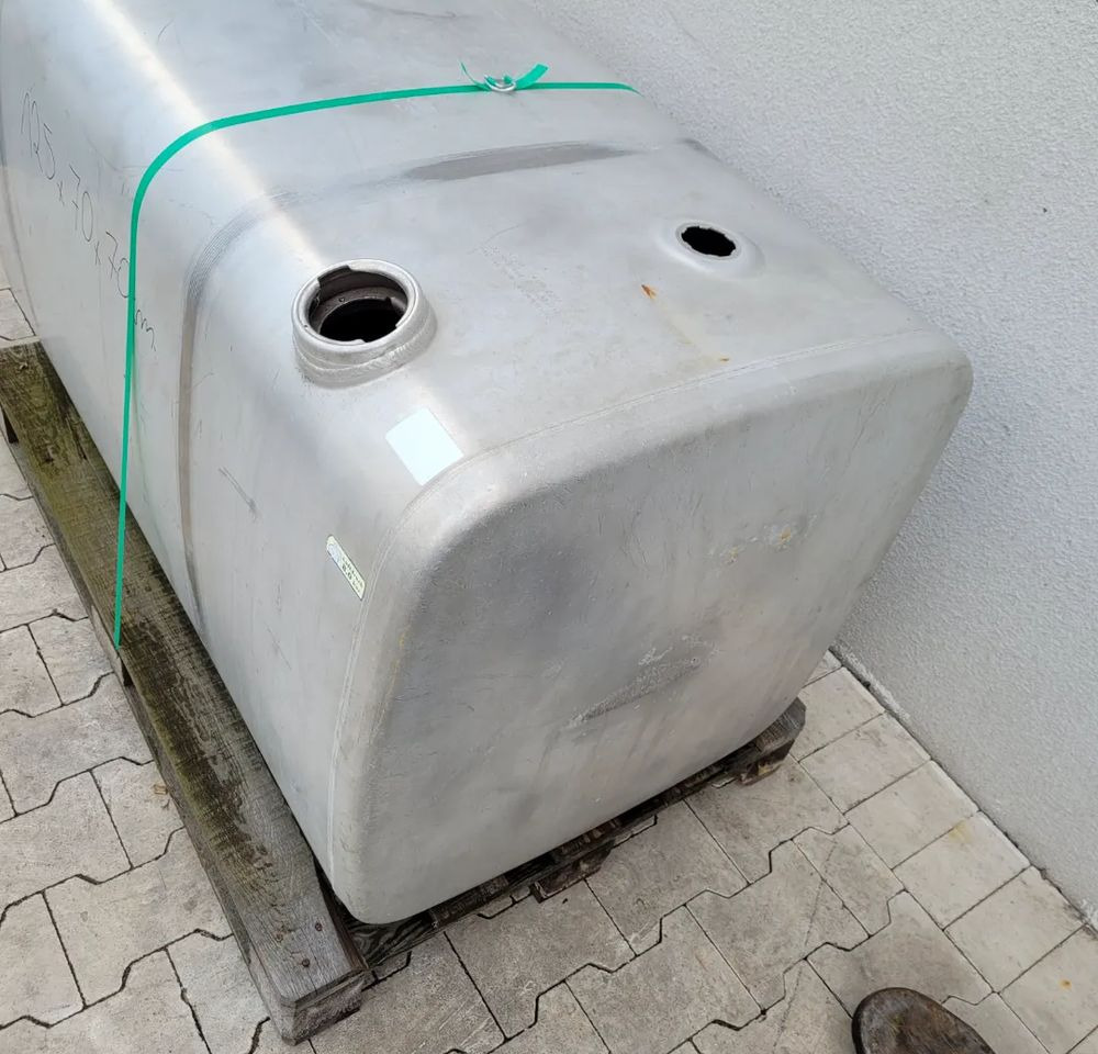 ZBIORNIK PALIWA IVECO STRALIS 560L 125X70X70 - Fuel system for Truck: picture 2 ZBIORNIK PALIWA IVECO STRALIS 560L 125X70X70 - Fuel system for Truck: picture 2