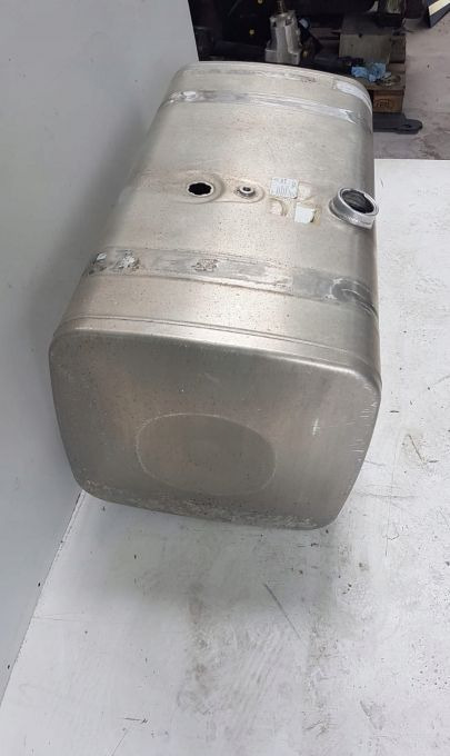ZBIORNIK PALIWA MAN TGX TGS 490L LIFT NOWY TYP - Fuel tank for Truck: picture 3 ZBIORNIK PALIWA MAN TGX TGS 490L LIFT NOWY TYP - Fuel tank for Truck: picture 3