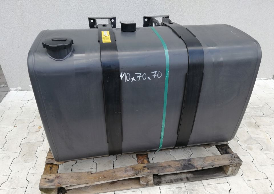 ZBIORNIK PALIWA VOLVO FH4 FH13 FMX FM 110X70CM - Fuel tank: picture 1 ZBIORNIK PALIWA VOLVO FH4 FH13 FMX FM 110X70CM - Fuel tank: picture 1
