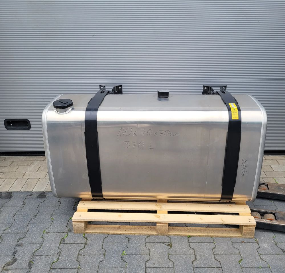 ZBIORNIK PALIWA VOLVO FH4 FH5 GAMA 140X70X70CM 21516453 570L CHWALIM116 - Fuel system for Truck: picture 1 ZBIORNIK PALIWA VOLVO FH4 FH5 GAMA 140X70X70CM 21516453 570L CHWALIM116 - Fuel system for Truck: picture 1