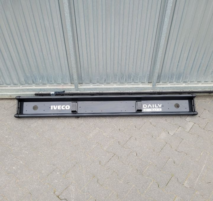 ZDERZAK TYL BELKA IVECO DAILY NM. ORYGINAL 500356844kb - Bumper for Truck: picture 1 ZDERZAK TYL BELKA IVECO DAILY NM. ORYGINAL 500356844kb - Bumper for Truck: picture 1