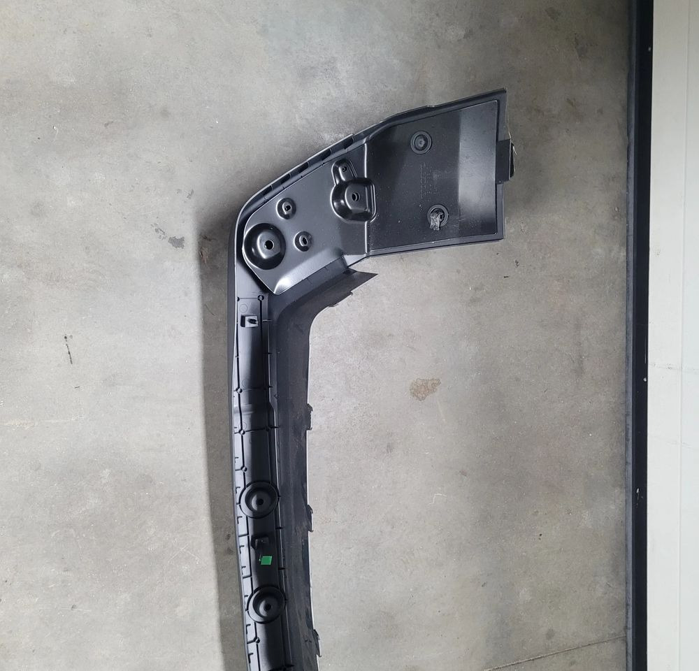 ZDERZAK VOLVO FMX 84236048 CHWALIM116 - Bumper for Truck: picture 4 ZDERZAK VOLVO FMX 84236048 CHWALIM116 - Bumper for Truck: picture 4