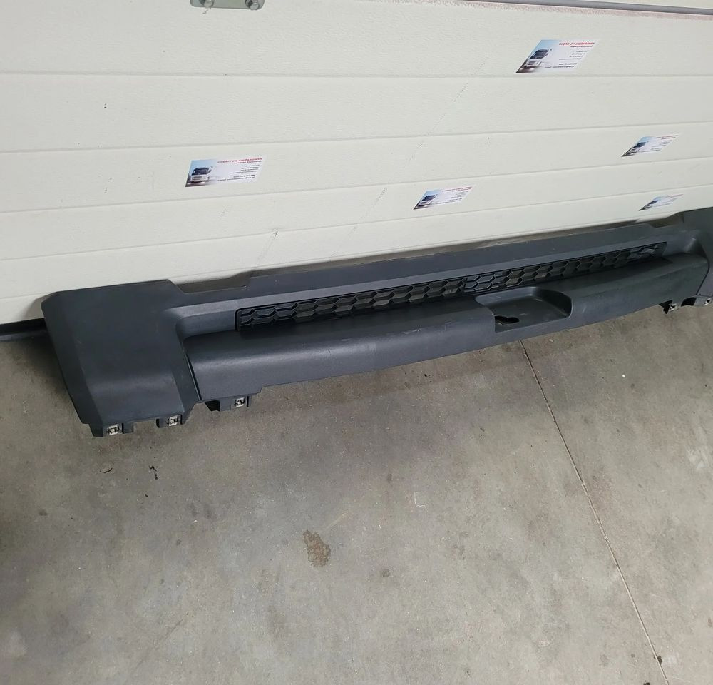 ZDERZAK VOLVO FMX 84418930 ORYGINAŁ CHWALIM116 - Bumper for Truck: picture 2 ZDERZAK VOLVO FMX 84418930 ORYGINAŁ CHWALIM116 - Bumper for Truck: picture 2