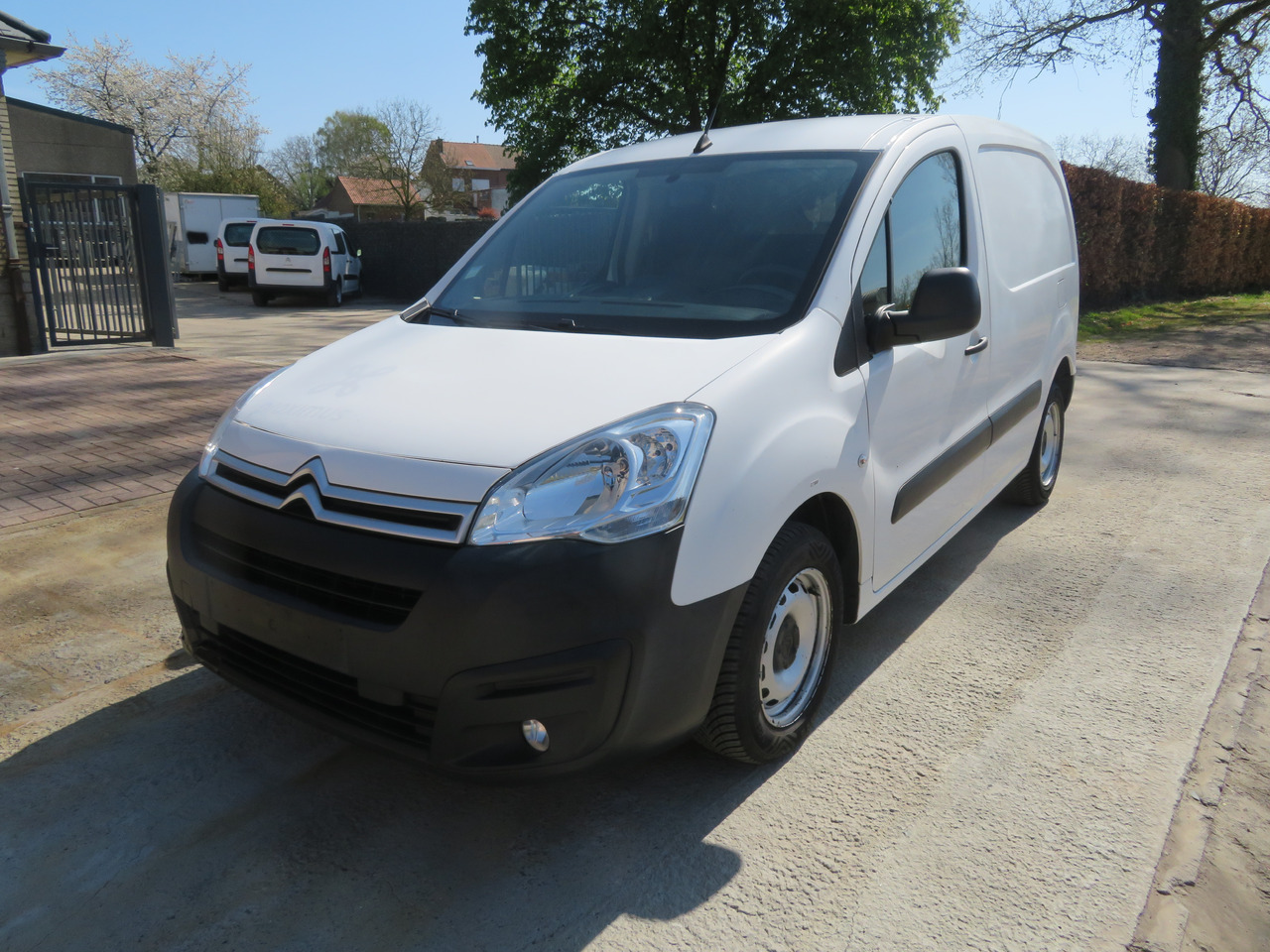 CITROËN Berlingo 1.6 BlueHDi CLUB - Panel van: picture 3 CITROËN Berlingo 1.6 BlueHDi CLUB - Panel van: picture 3