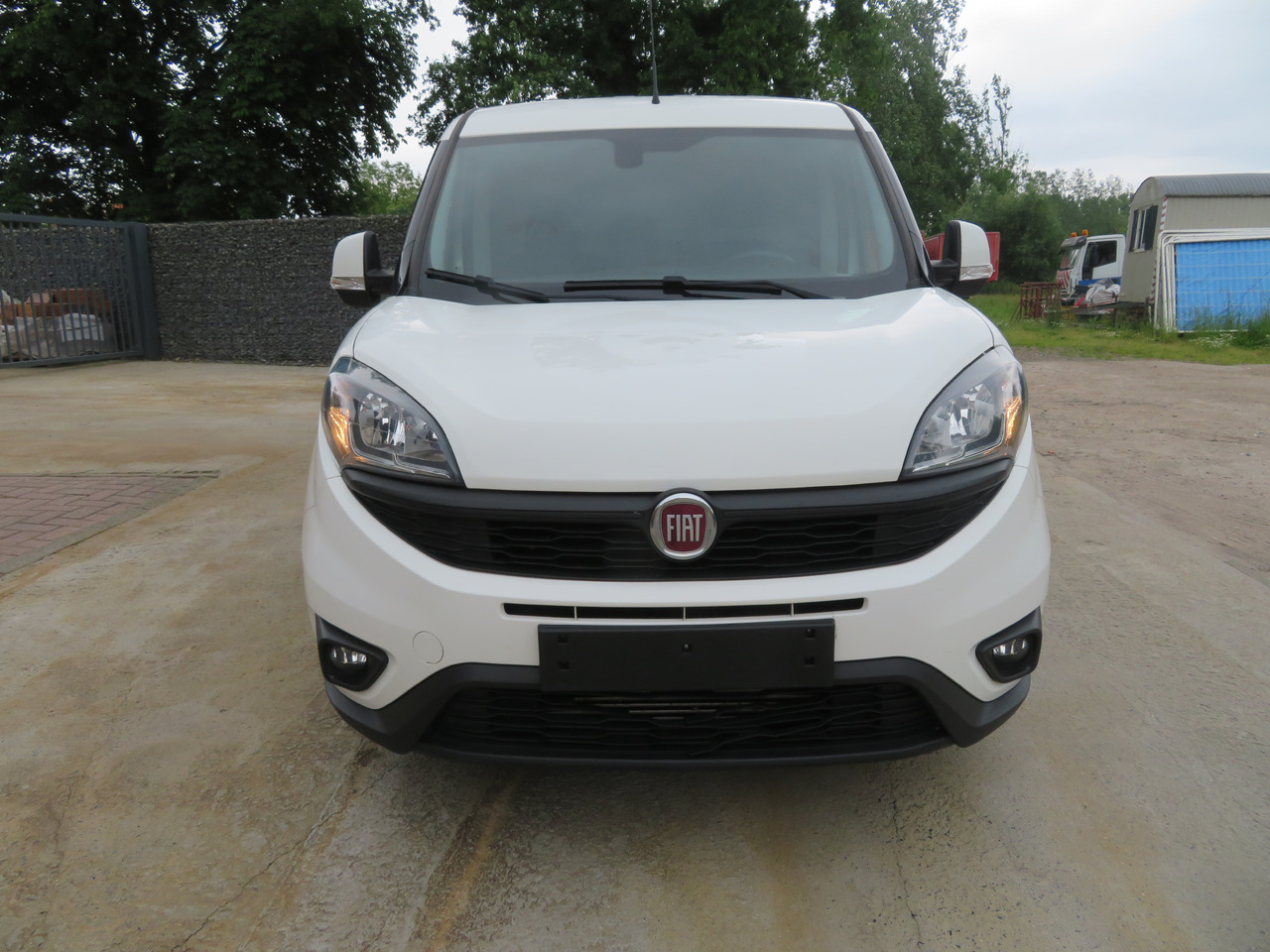FIAT Doblo Cargo 1.6 Multijet - Small van: picture 2 FIAT Doblo Cargo 1.6 Multijet - Small van: picture 2