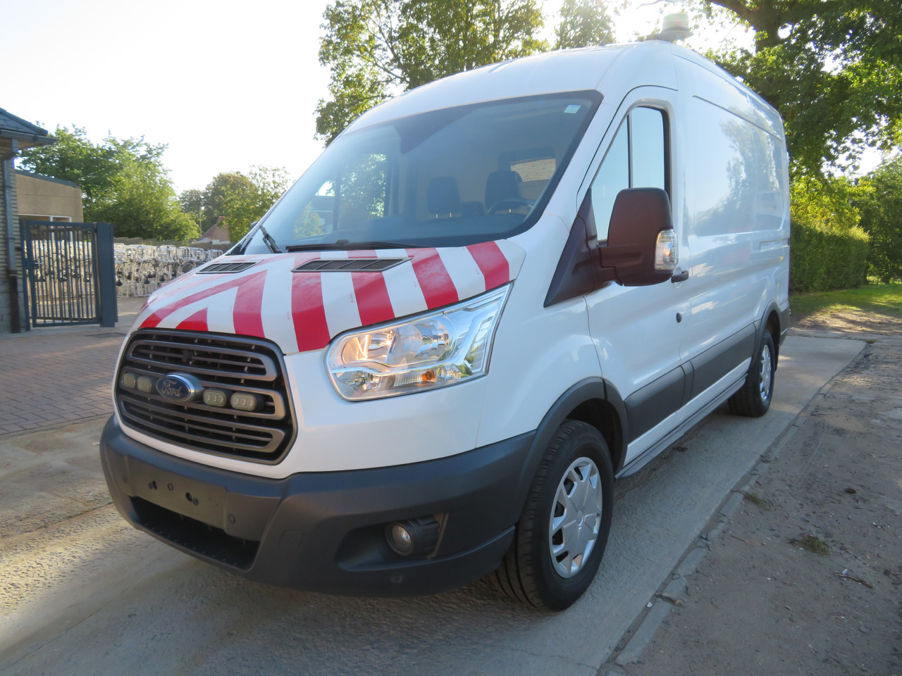 Ford Transit 2.0TDCi - Panel van: picture 3 Ford Transit 2.0TDCi - Panel van: picture 3