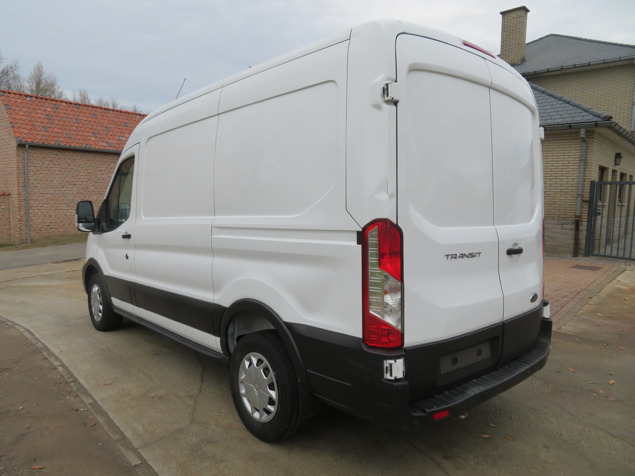 Ford Transit 2.0TDCi TREND - L2H2 - Panel van: picture 5 Ford Transit 2.0TDCi TREND - L2H2 - Panel van: picture 5