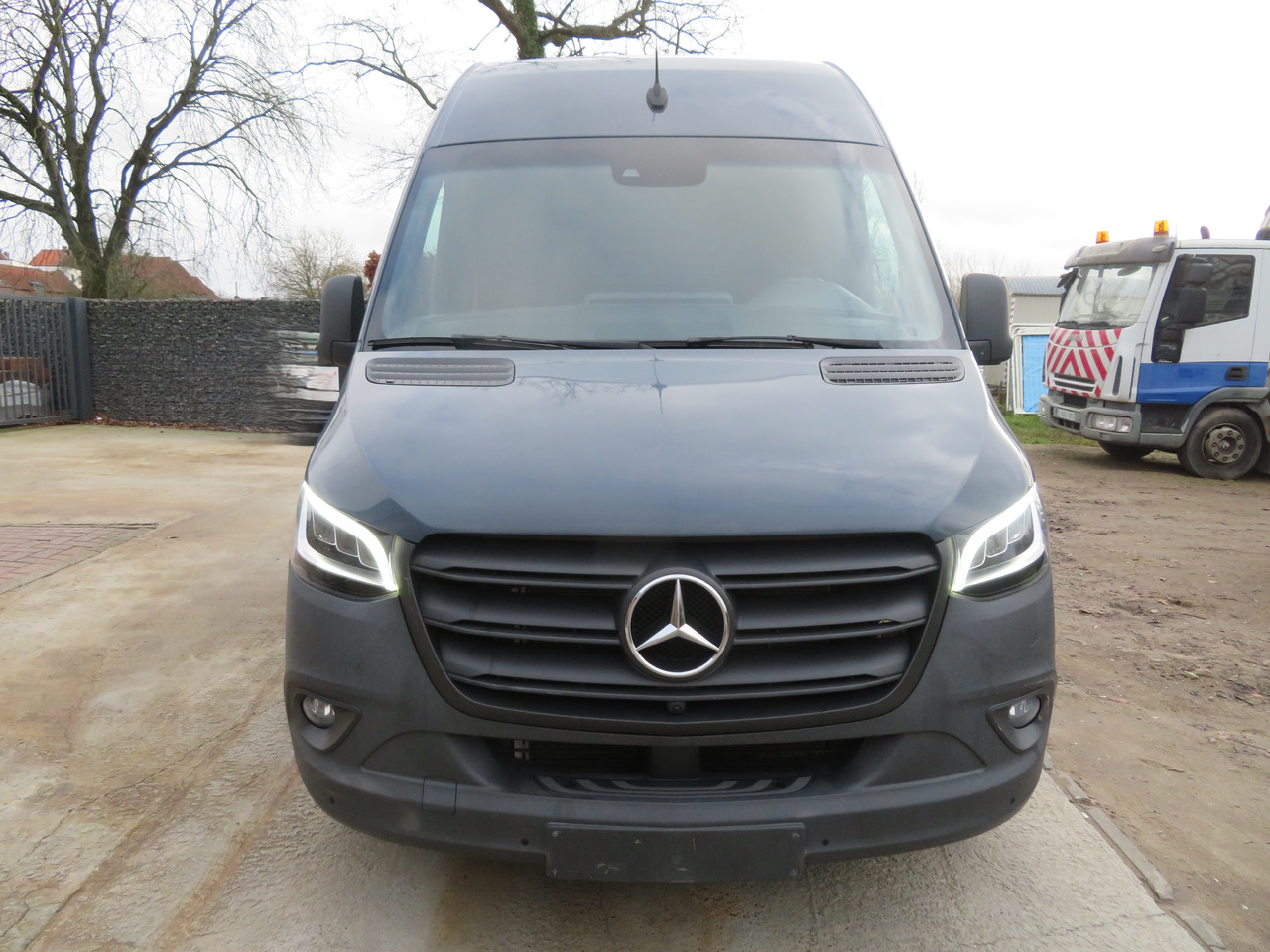 Mercedes-Benz Sprinter 317cdi - 9GTronic - A2H2 - Panel van: picture 2 Mercedes-Benz Sprinter 317cdi - 9GTronic - A2H2 - Panel van: picture 2