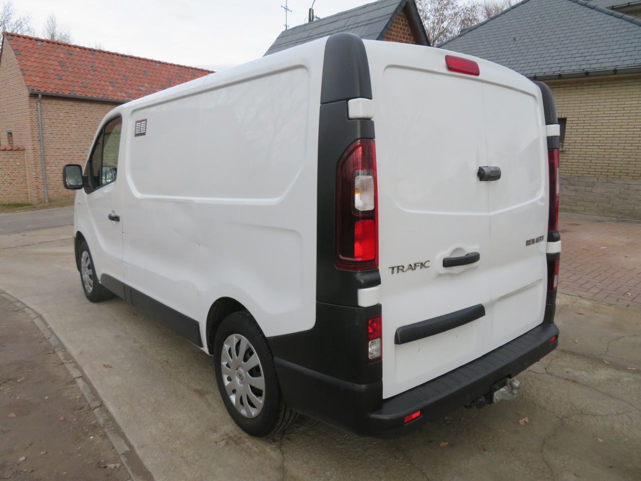 Renault Trafic 1.6dCi L1H1 - Small van: picture 5 Renault Trafic 1.6dCi L1H1 - Small van: picture 5