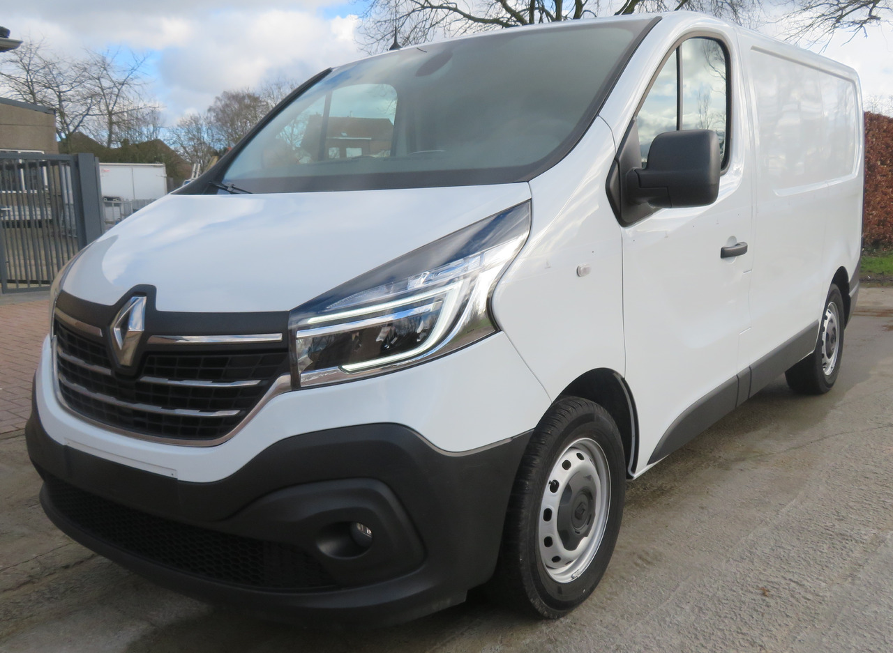Renault Trafic - L1H1 - 2.0dCi - Small van: picture 3 Renault Trafic - L1H1 - 2.0dCi - Small van: picture 3