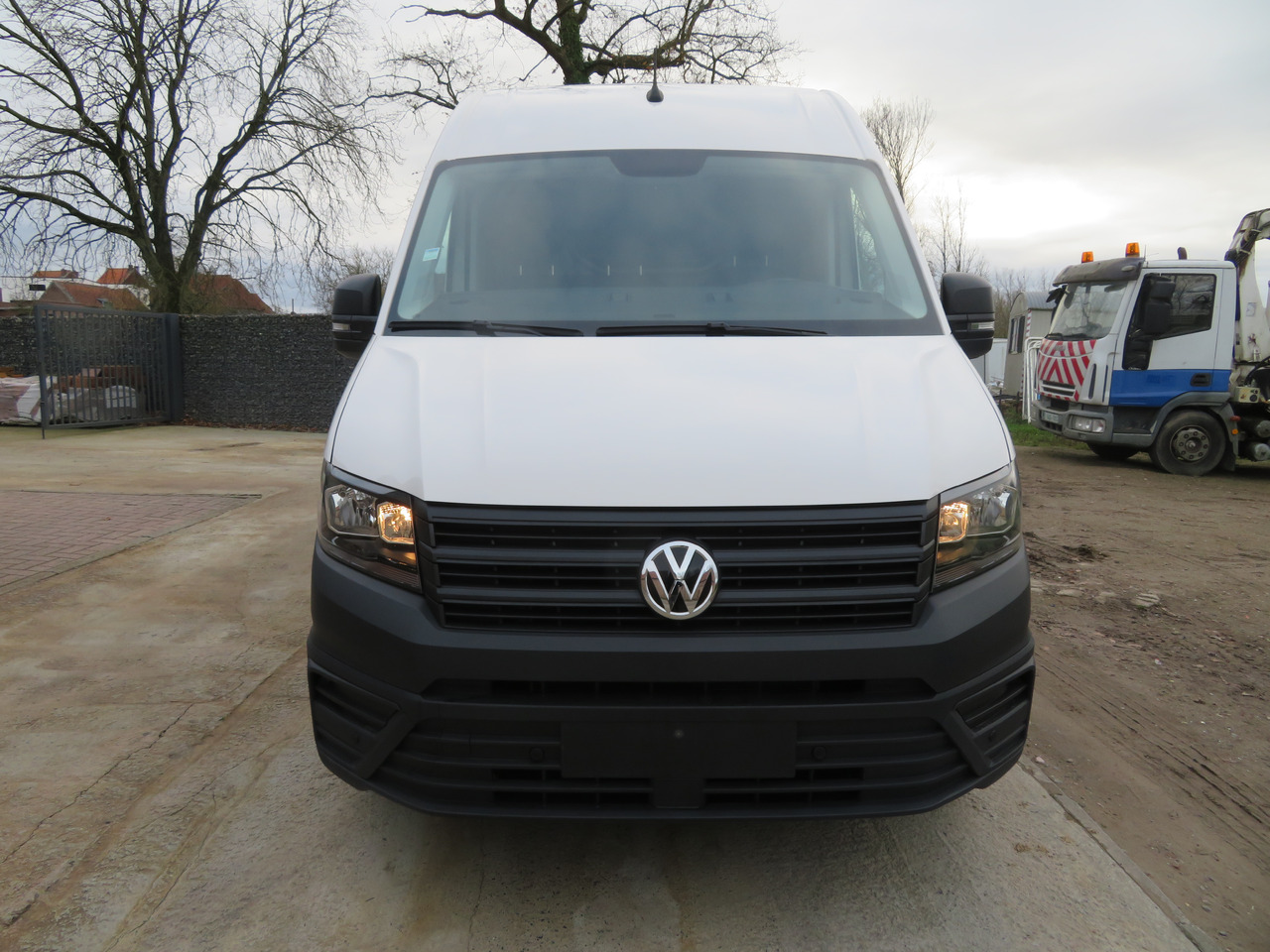 Volkswagen Crafter 2.0 CR TDi L3H3 - Panel van: picture 2 Volkswagen Crafter 2.0 CR TDi L3H3 - Panel van: picture 2