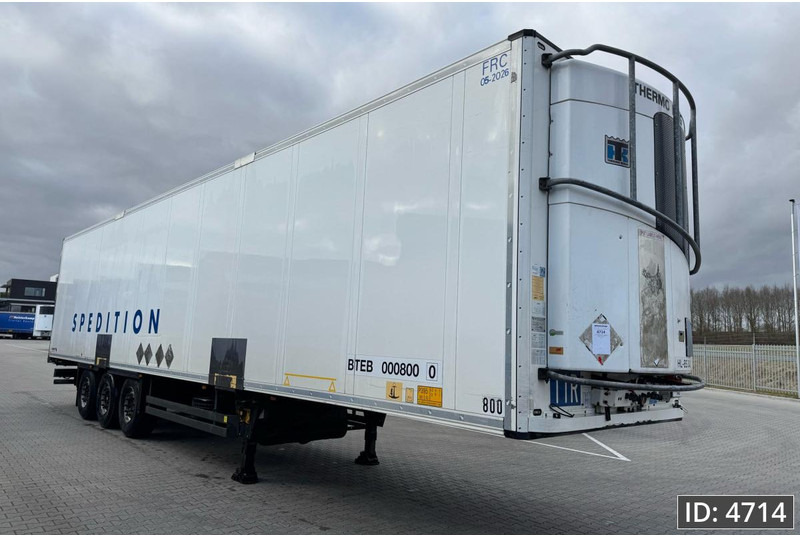 Schmitz Cargobull Thermo king SLXe400 / Double stock / Huckepack / 4 pcs - Refrigerator semi-trailer: picture 4 Schmitz Cargobull Thermo king SLXe400 / Double stock / Huckepack / 4 pcs - Refrigerator semi-trailer: picture 4