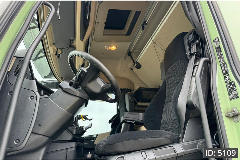 Mercedes-Benz Actros 1836 StreamSpace, Euro 6 - Tractor unit: picture 5 Mercedes-Benz Actros 1836 StreamSpace, Euro 6 - Tractor unit: picture 5