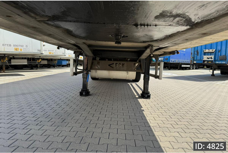 Van Eck UT-3I / Lift axle - Refrigerator semi-trailer: picture 5 Van Eck UT-3I / Lift axle - Refrigerator semi-trailer: picture 5