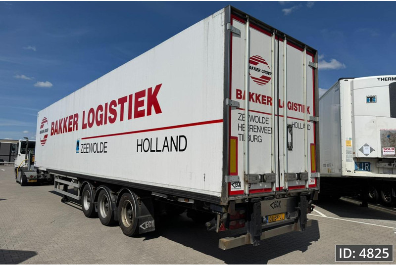 Van Eck UT-3I / Lift axle - Refrigerator semi-trailer: picture 2 Van Eck UT-3I / Lift axle - Refrigerator semi-trailer: picture 2