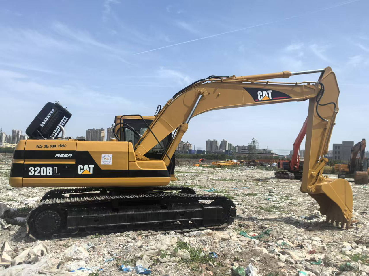 CAT 320BL - Crawler excavator: picture 5 CAT 320BL - Crawler excavator: picture 5