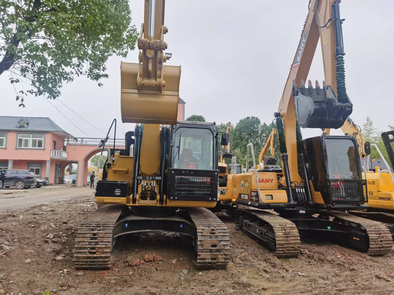 CATERPILLAR 315D2L - Crawler excavator: picture 2 CATERPILLAR 315D2L - Crawler excavator: picture 2