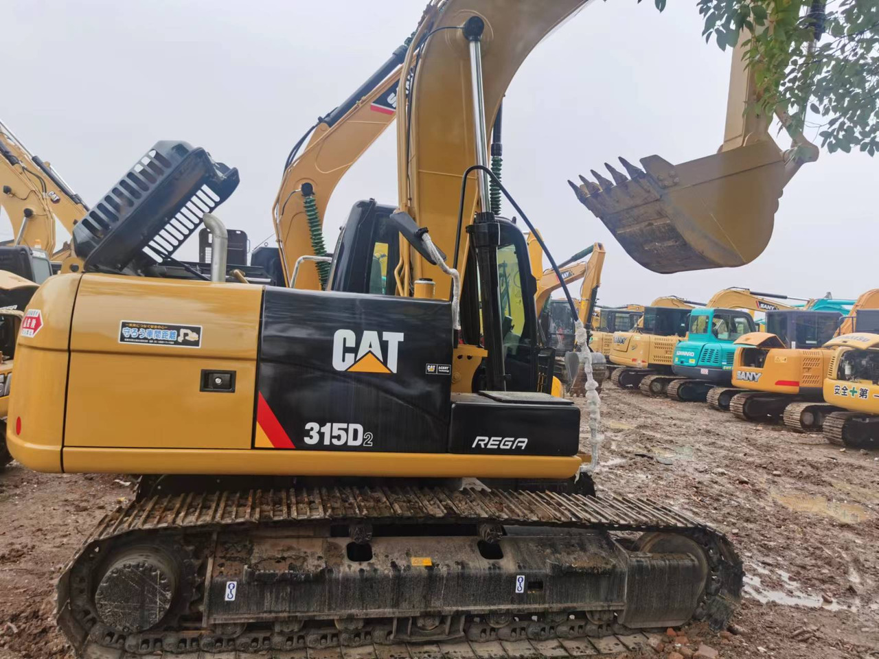 CATERPILLAR 315D2L - Crawler excavator: picture 1 CATERPILLAR 315D2L - Crawler excavator: picture 1