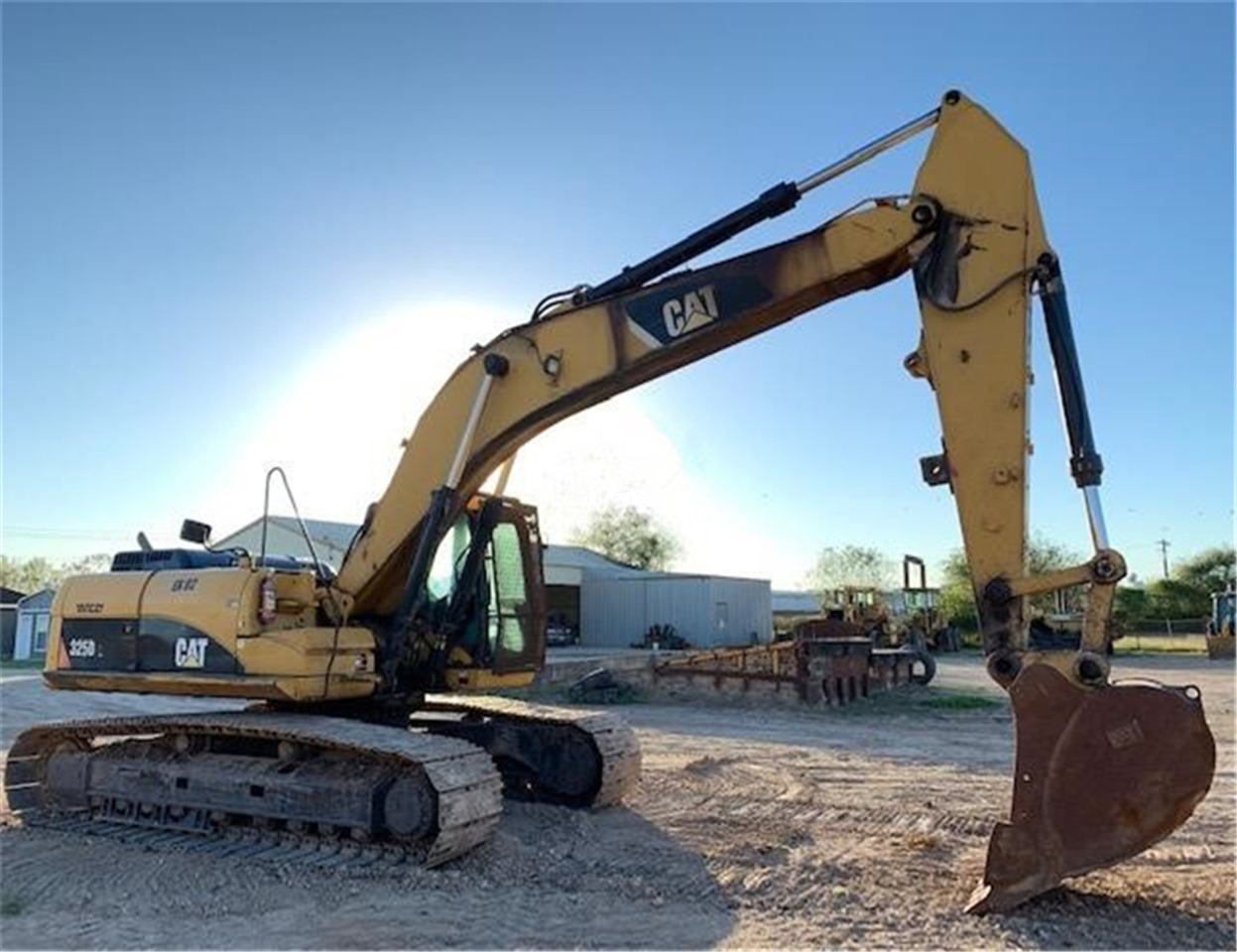 CATERPILLAR 325D - Crawler excavator: picture 3 CATERPILLAR 325D - Crawler excavator: picture 3