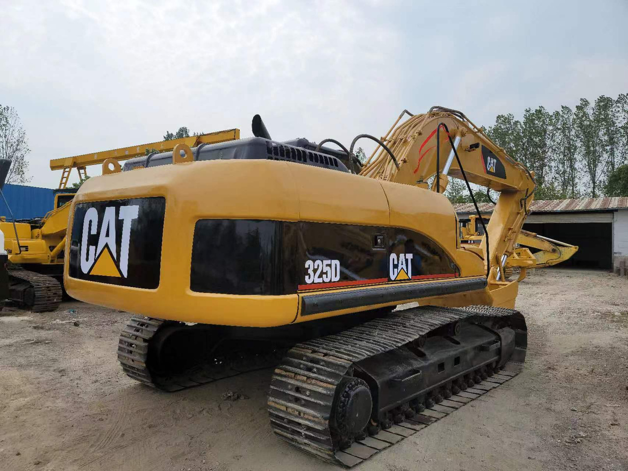 CATERPILLAR 325D - Crawler excavator: picture 2 CATERPILLAR 325D - Crawler excavator: picture 2