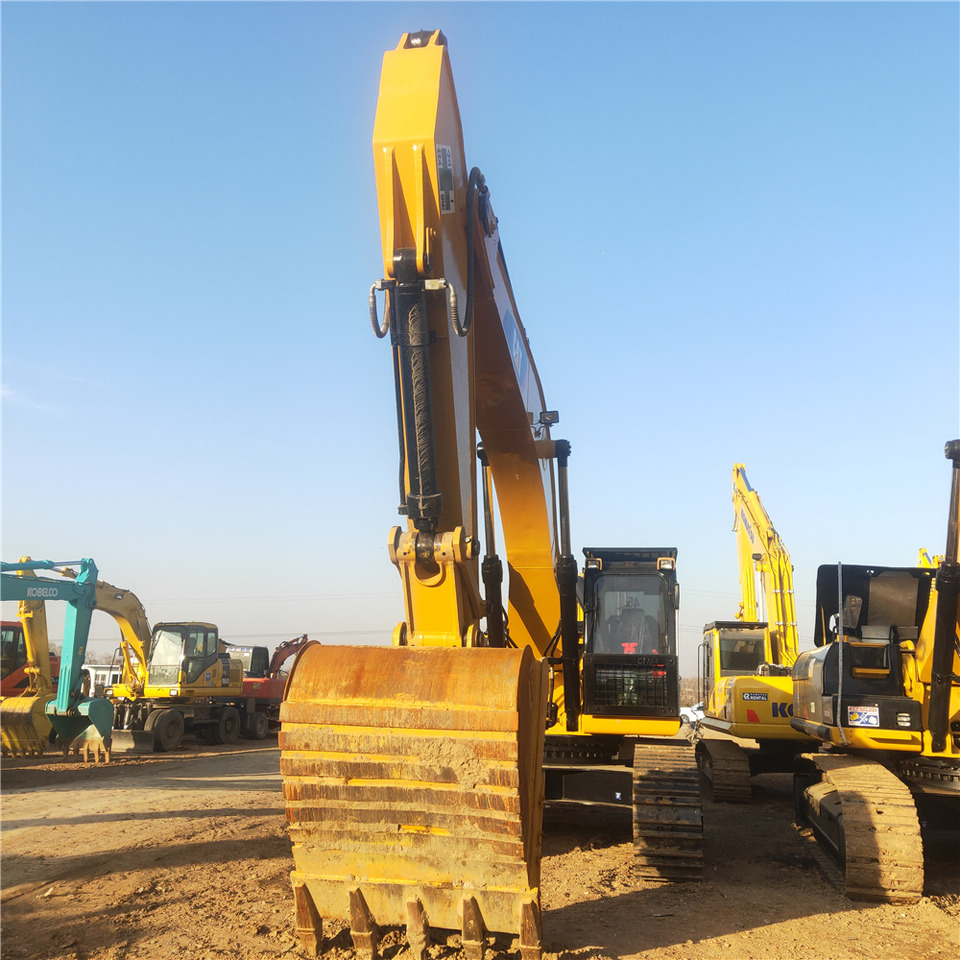 CATERPILLAR 340D2 - Crawler excavator: picture 2 CATERPILLAR 340D2 - Crawler excavator: picture 2
