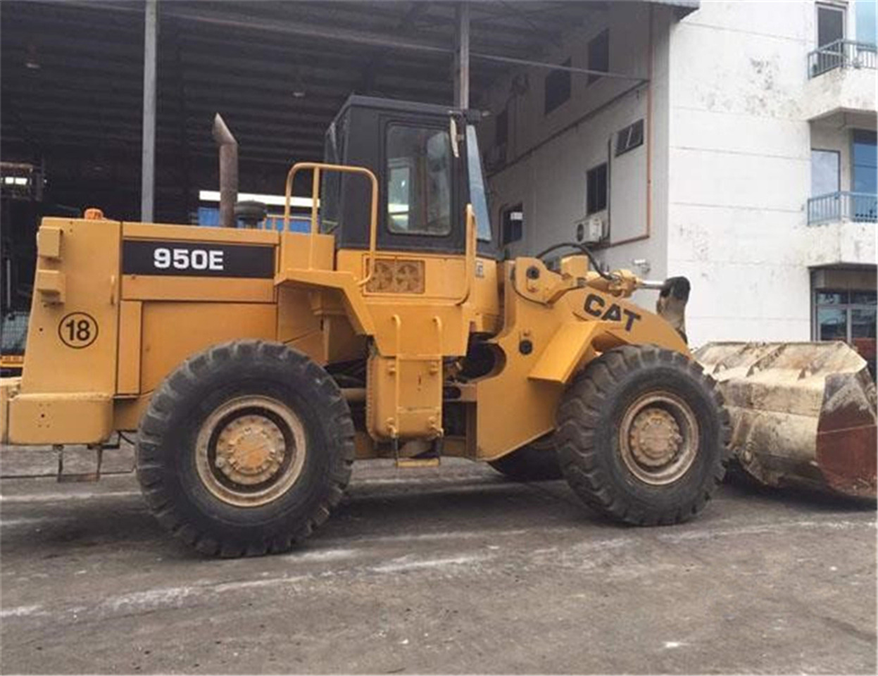 CATERPILLAR 950E - Skid steer loader: picture 3 CATERPILLAR 950E - Skid steer loader: picture 3