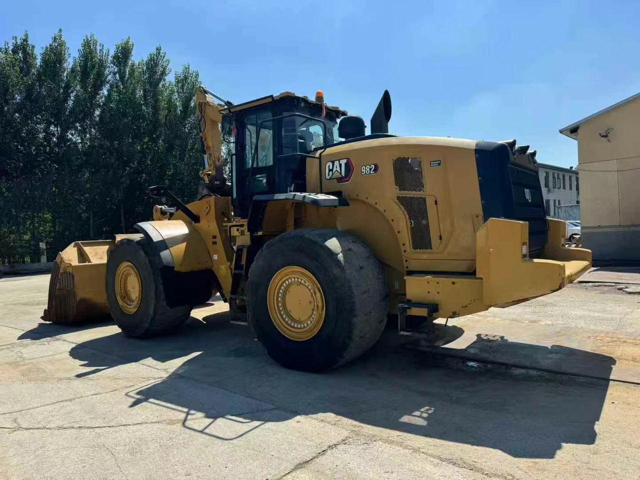 CATERPILLAR 982 Wheel Loader Click for Discount - Wheel loader: picture 1 CATERPILLAR 982 Wheel Loader Click for Discount - Wheel loader: picture 1