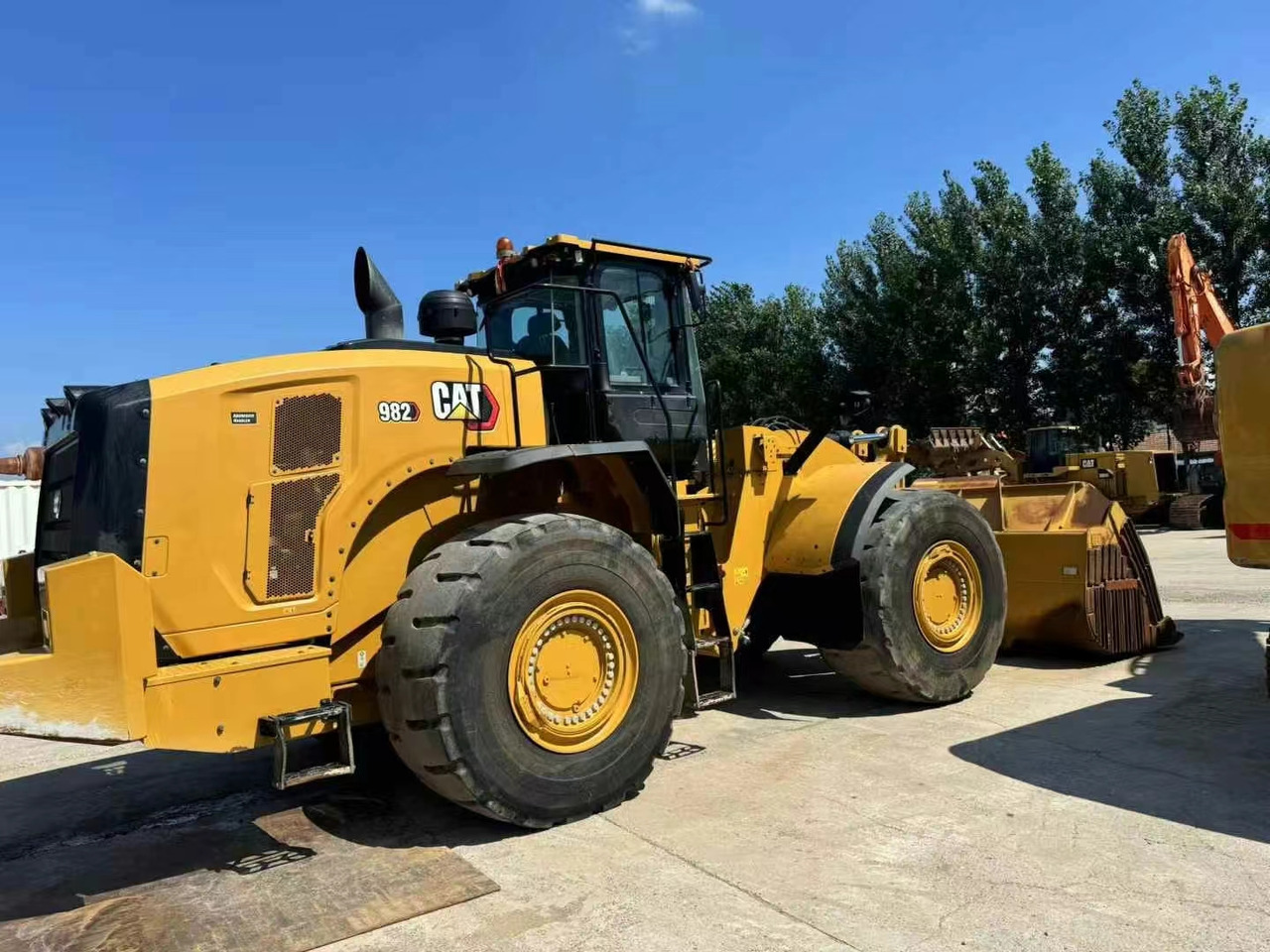 CATERPILLAR 982 Wheel Loader Click for Discount - Wheel loader: picture 4 CATERPILLAR 982 Wheel Loader Click for Discount - Wheel loader: picture 4