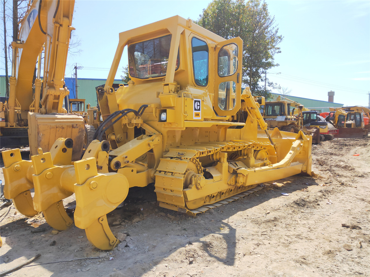 CATERPILLAR D8K - Bulldozer: picture 5 CATERPILLAR D8K - Bulldozer: picture 5