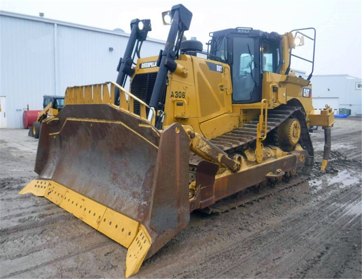 CATERPILLAR D8T - Bulldozer: picture 3 CATERPILLAR D8T - Bulldozer: picture 3