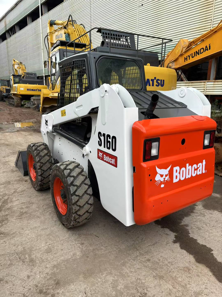 BOBCAT Skid Steer Loader S160 - Construction machinery: picture 3 BOBCAT Skid Steer Loader S160 - Construction machinery: picture 3