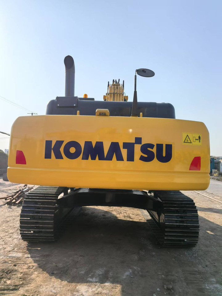 KOMATSU PC300-8 - Construction machinery: picture 5 KOMATSU PC300-8 - Construction machinery: picture 5