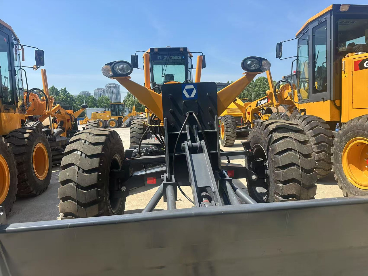 XCMG XCMG GR2153 Grader 2024 New Condition - Construction machinery: picture 5 XCMG XCMG GR2153 Grader 2024 New Condition - Construction machinery: picture 5