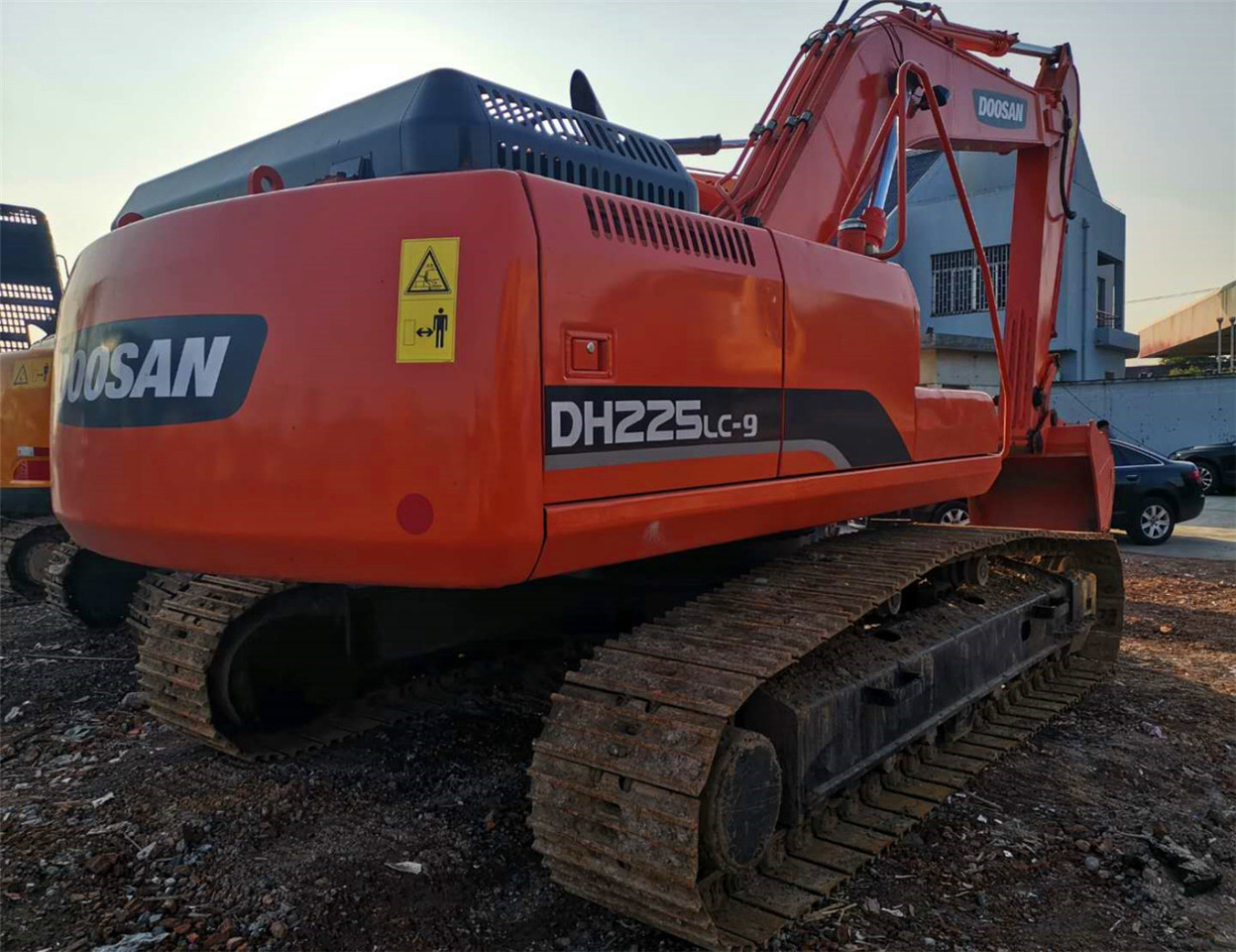 Crawler excavator DOOSAN Crawler Excavator DH225 Click Here for Discount: picture 6 Crawler excavator DOOSAN Crawler Excavator DH225 Click Here for Discount: picture 6