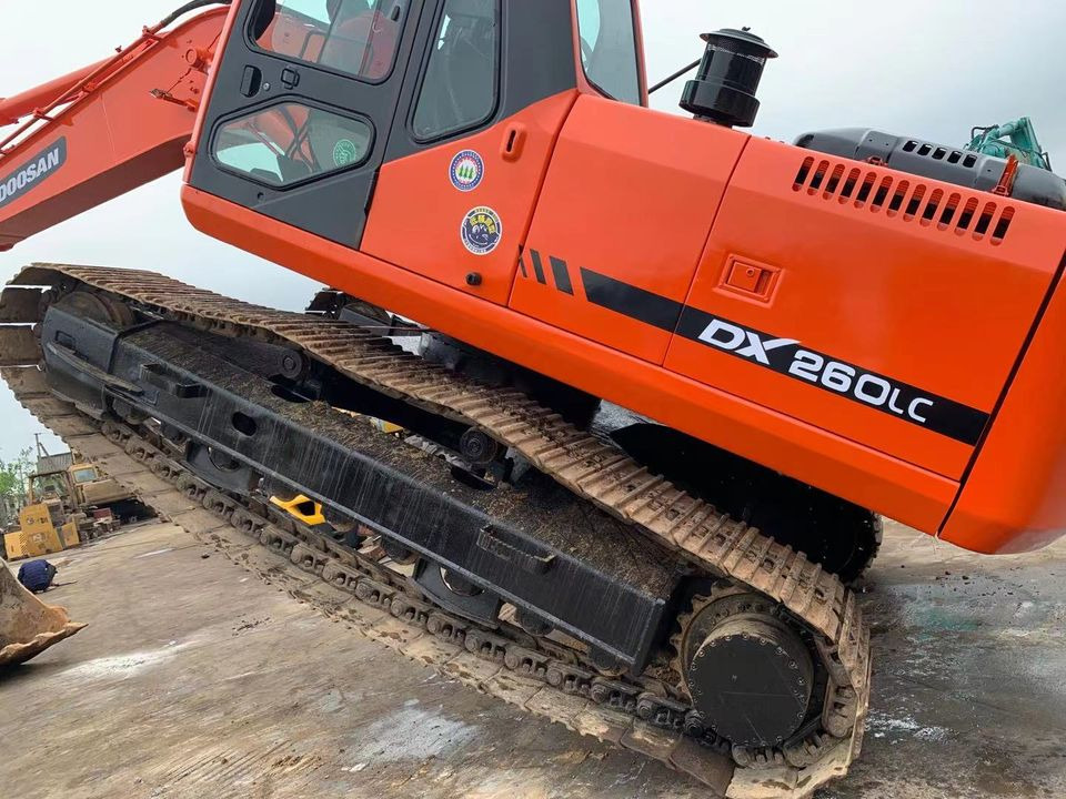 DOOSAN DX 260LC - Crawler excavator: picture 2 DOOSAN DX 260LC - Crawler excavator: picture 2