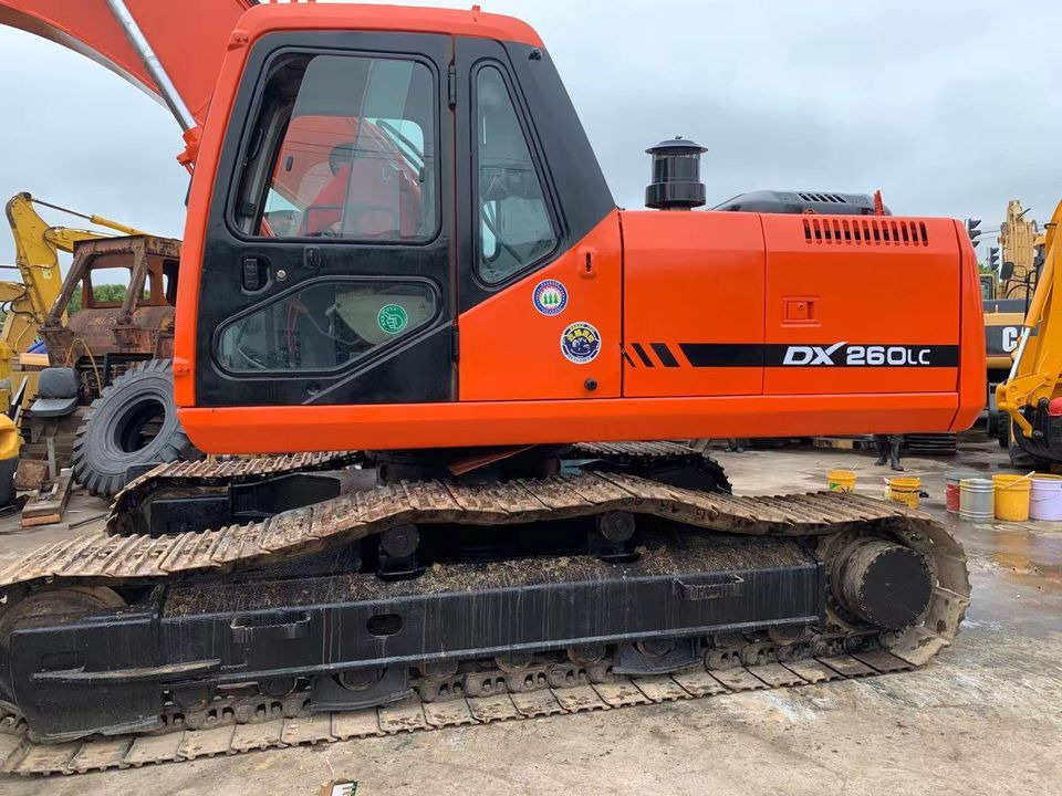 DOOSAN DX 260LC - Crawler excavator: picture 3 DOOSAN DX 260LC - Crawler excavator: picture 3