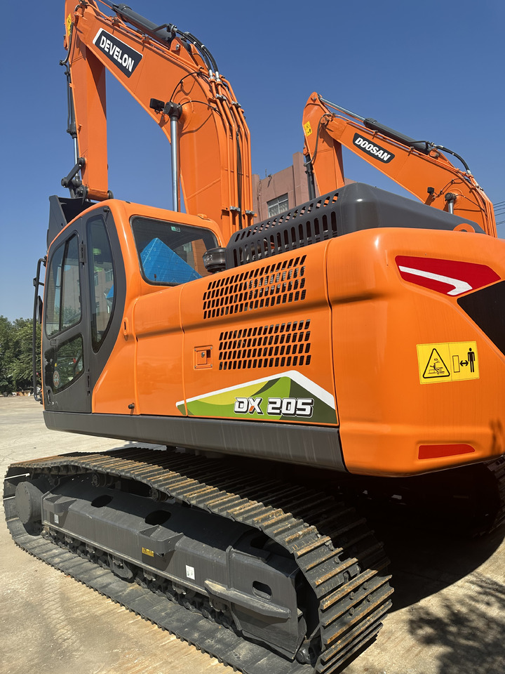 DOOSAN DX205 Crawler excavator Good condition - Crawler excavator: picture 4 DOOSAN DX205 Crawler excavator Good condition - Crawler excavator: picture 4