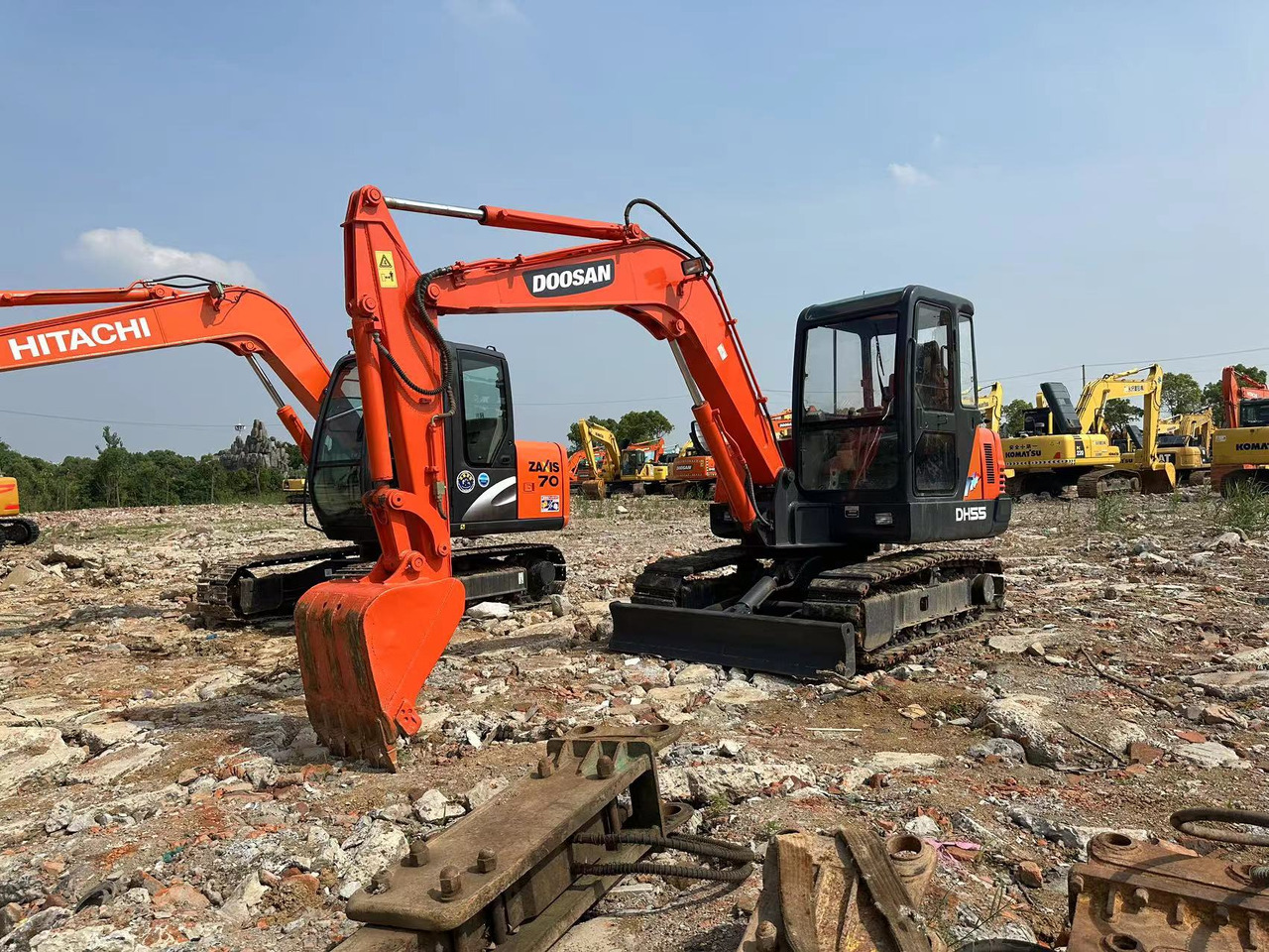 Mini excavator Doosan DH55 Mini Excavator Click for Discount: picture 6 Mini excavator Doosan DH55 Mini Excavator Click for Discount: picture 6