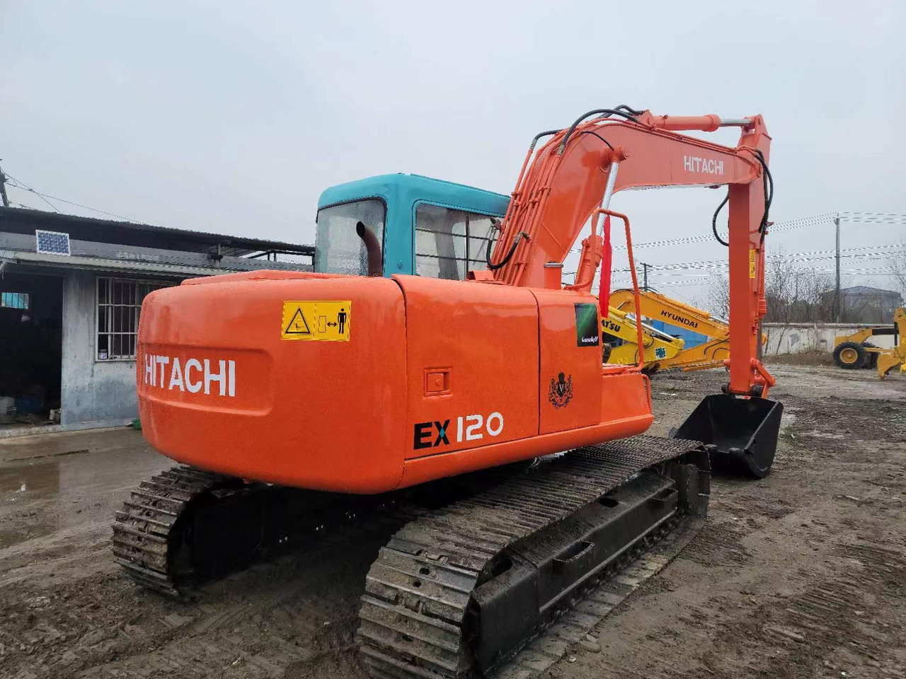 HITACHI EX120-3 - Crawler excavator: picture 4 HITACHI EX120-3 - Crawler excavator: picture 4