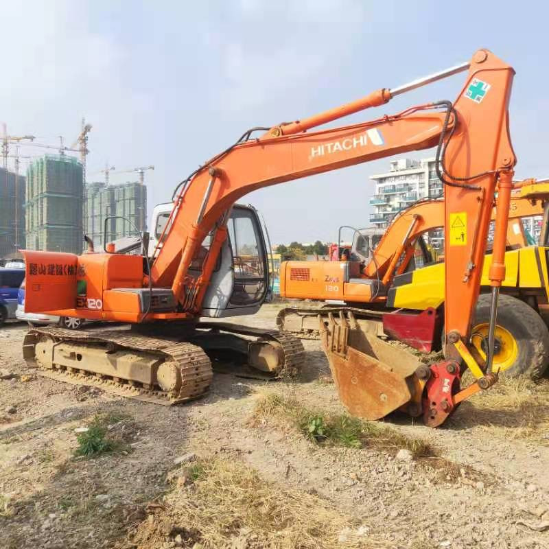 HITACHI EX120-5 - Crawler excavator: picture 4 HITACHI EX120-5 - Crawler excavator: picture 4