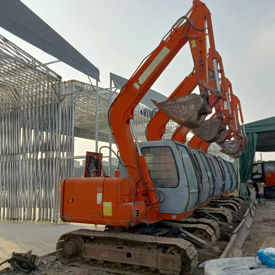 HITACHI EX60-5 - Crawler excavator: picture 2 HITACHI EX60-5 - Crawler excavator: picture 2